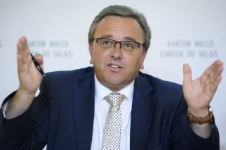 Roberto Schmidt, conseiller d'Etat en charge des finances présente un budget 2024 équilibré mais plombé par l'inflation